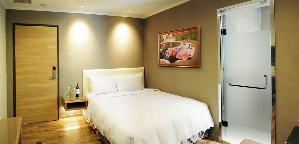 Garden Hotel Taichung Extérieur photo