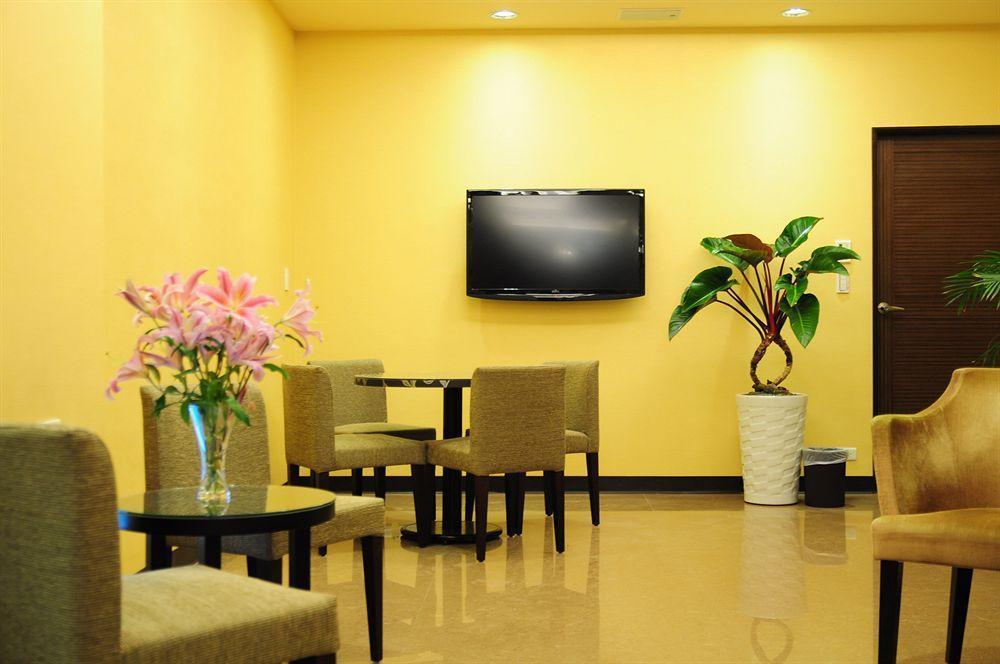 Garden Hotel Taichung Extérieur photo