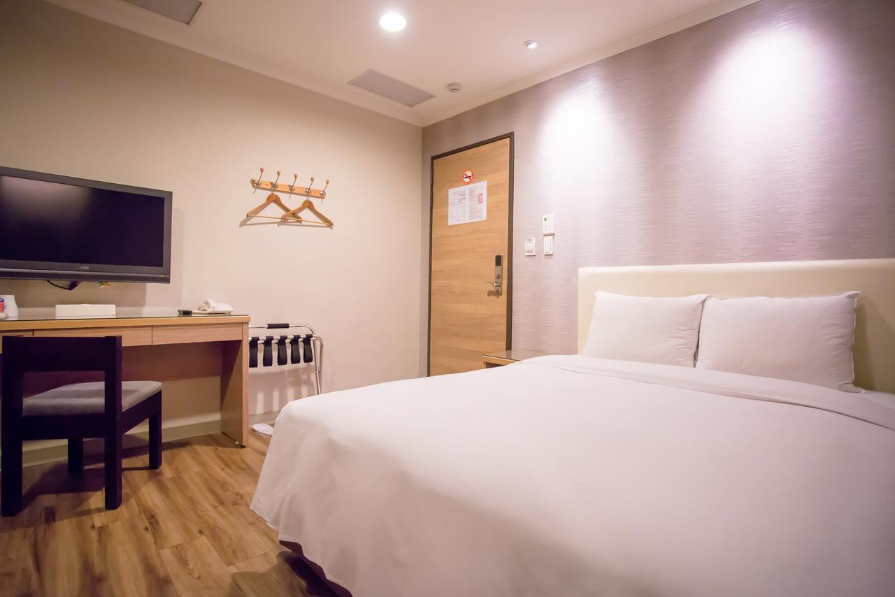 Garden Hotel Taichung Extérieur photo