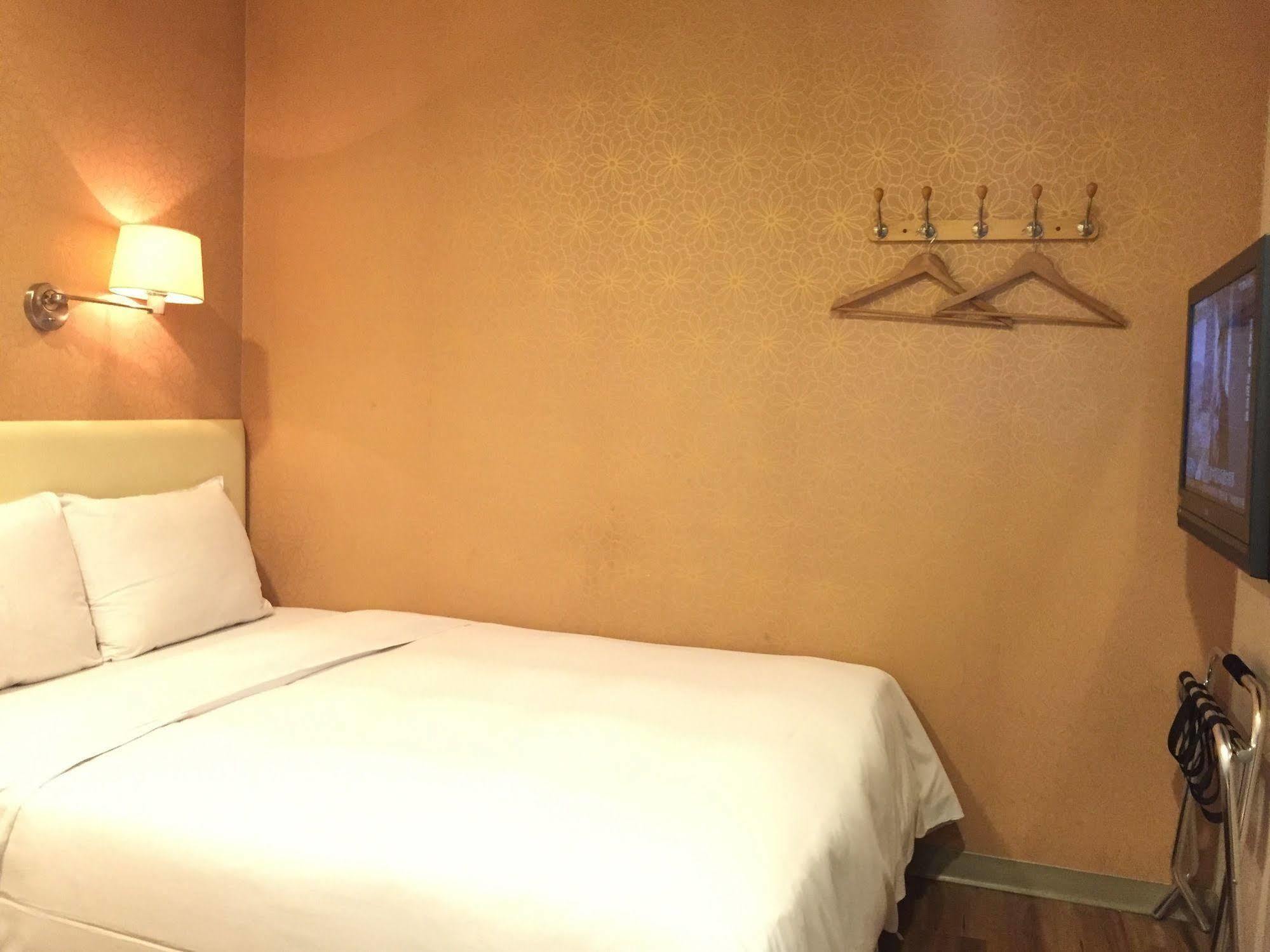 Garden Hotel Taichung Extérieur photo