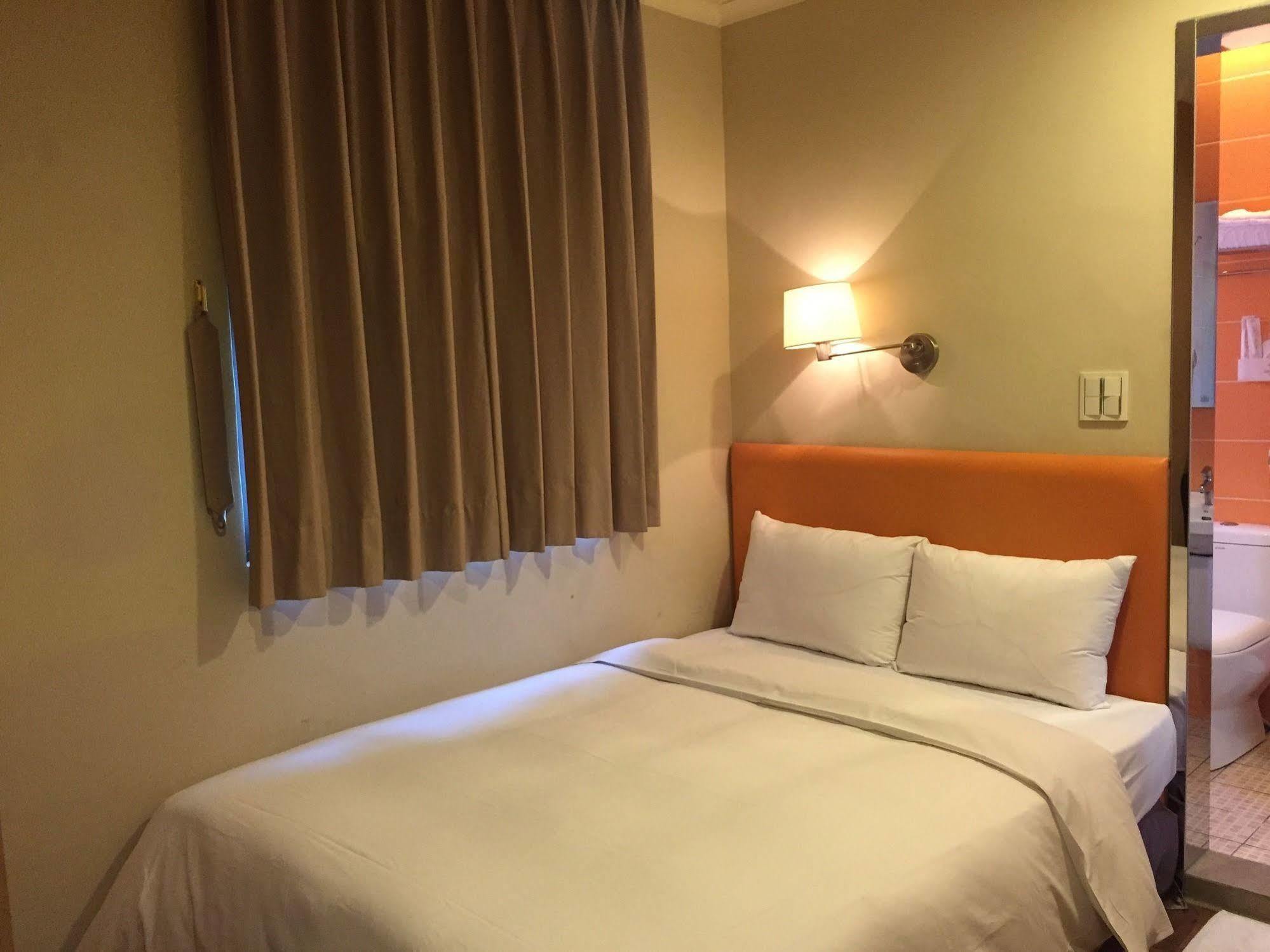 Garden Hotel Taichung Extérieur photo