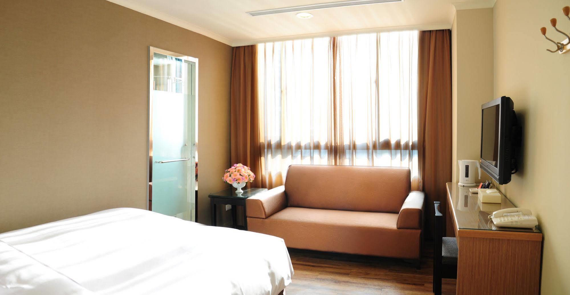 Garden Hotel Taichung Extérieur photo